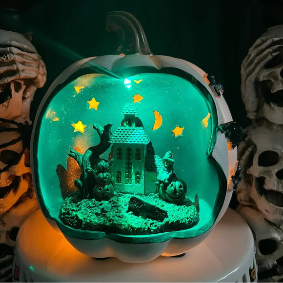 Halloween 7" Color Changing Spooky Witch Haunted House Trick Or Treat Pumpkin - Picture 10 of 13